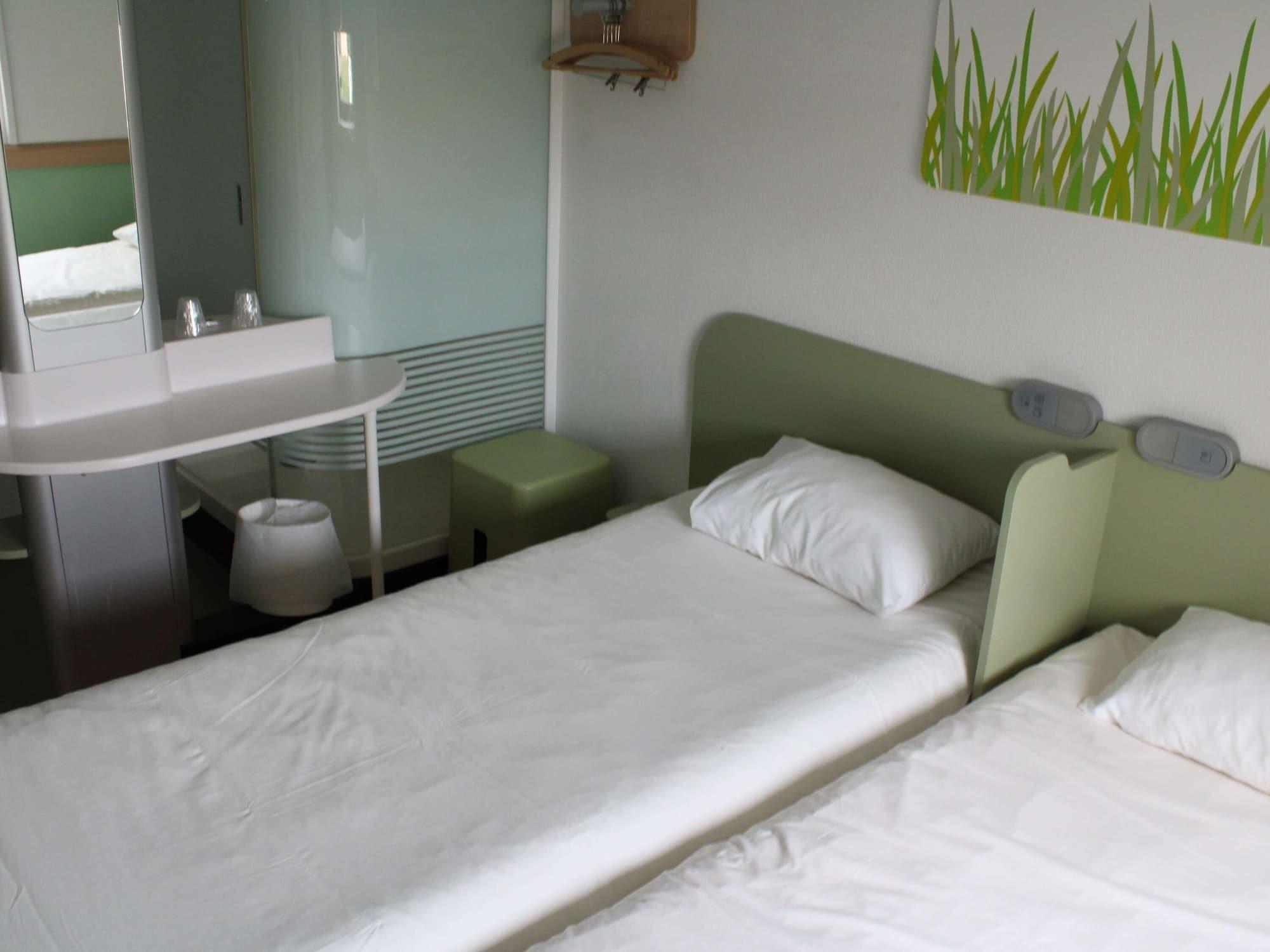 Ibis Budget Toulouse Aeroport Blagnac Esterno foto