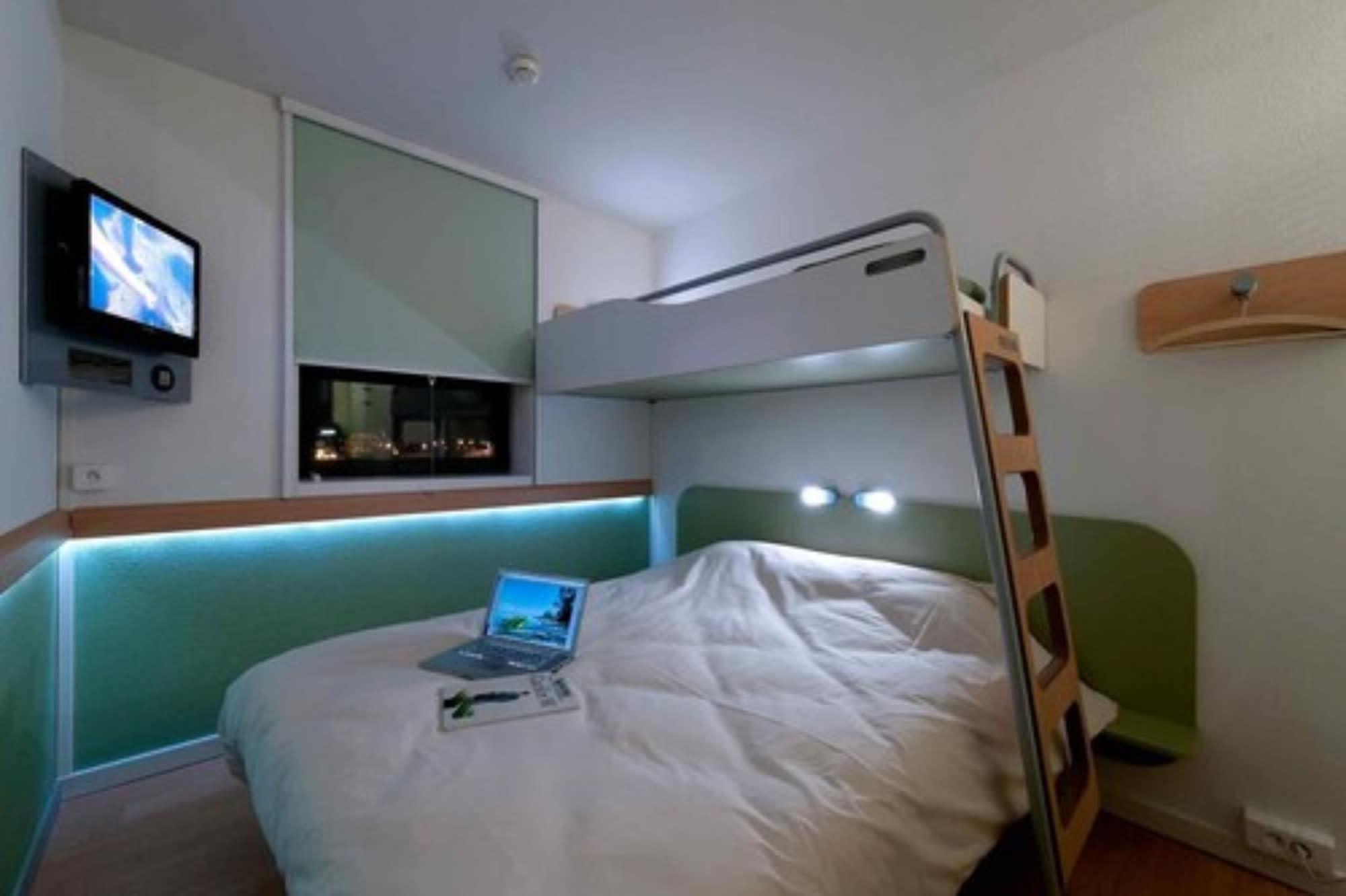 Ibis Budget Toulouse Aeroport Blagnac Esterno foto