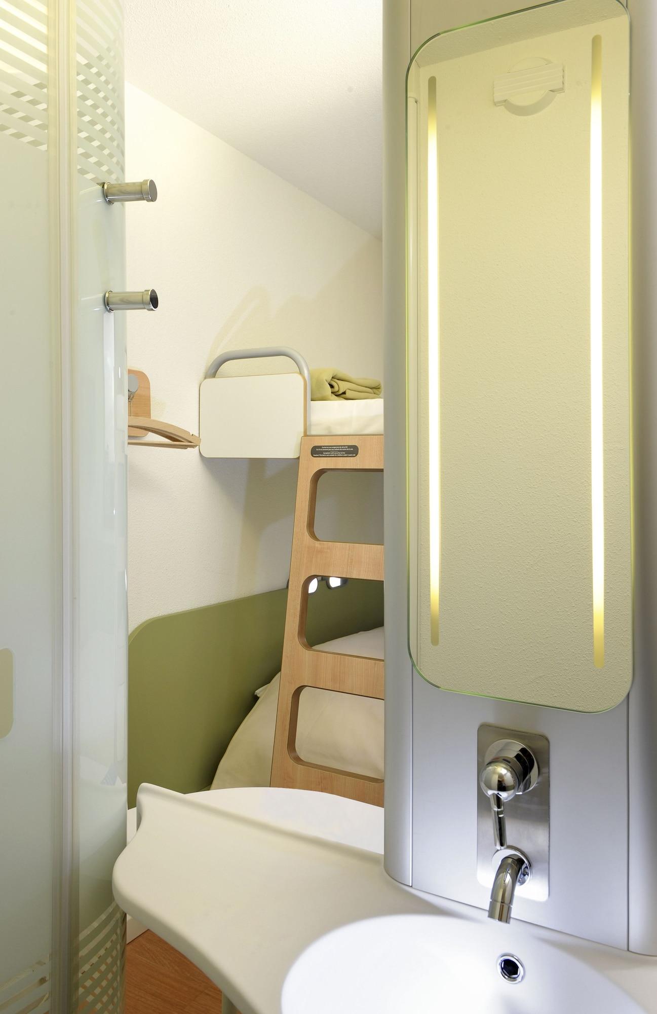 Ibis Budget Toulouse Aeroport Blagnac Esterno foto