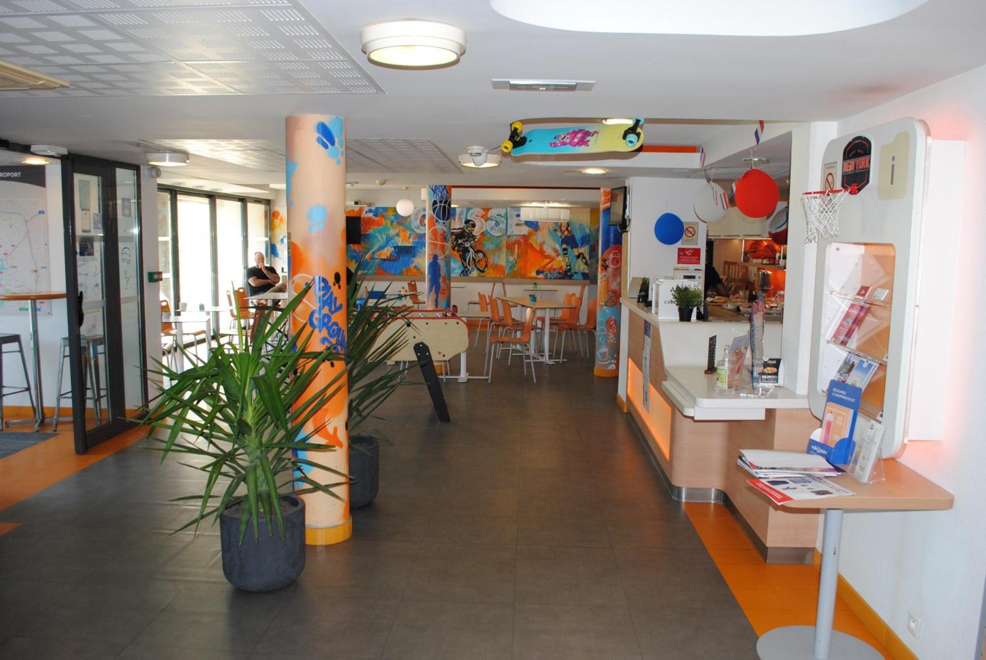 Ibis Budget Toulouse Aeroport Blagnac Esterno foto
