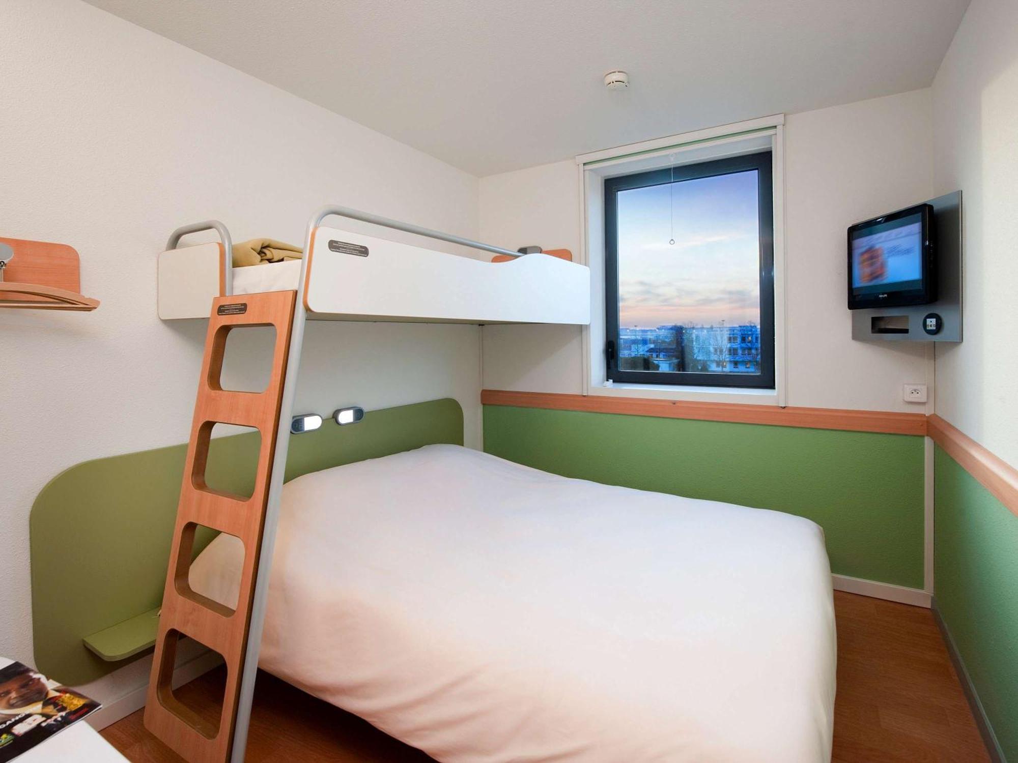 Ibis Budget Toulouse Aeroport Blagnac Esterno foto