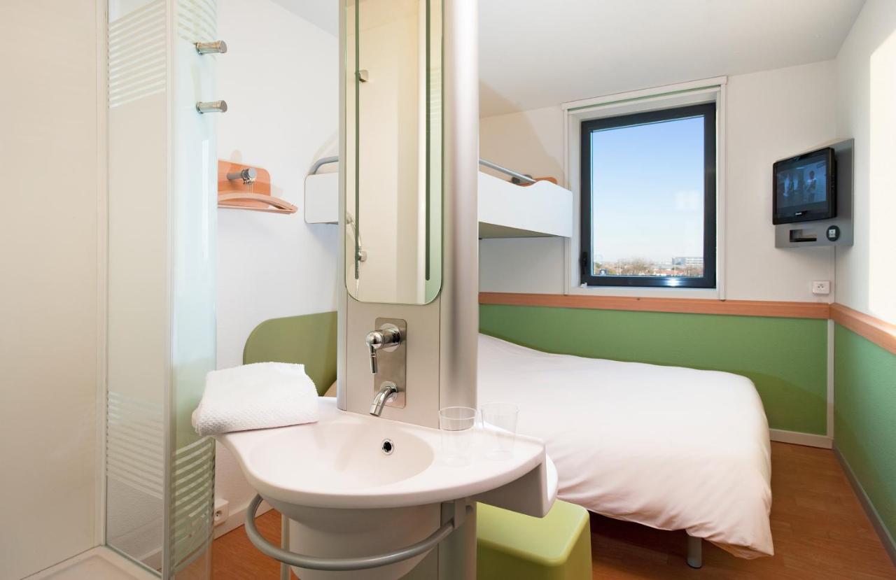 Ibis Budget Toulouse Aeroport Blagnac Esterno foto
