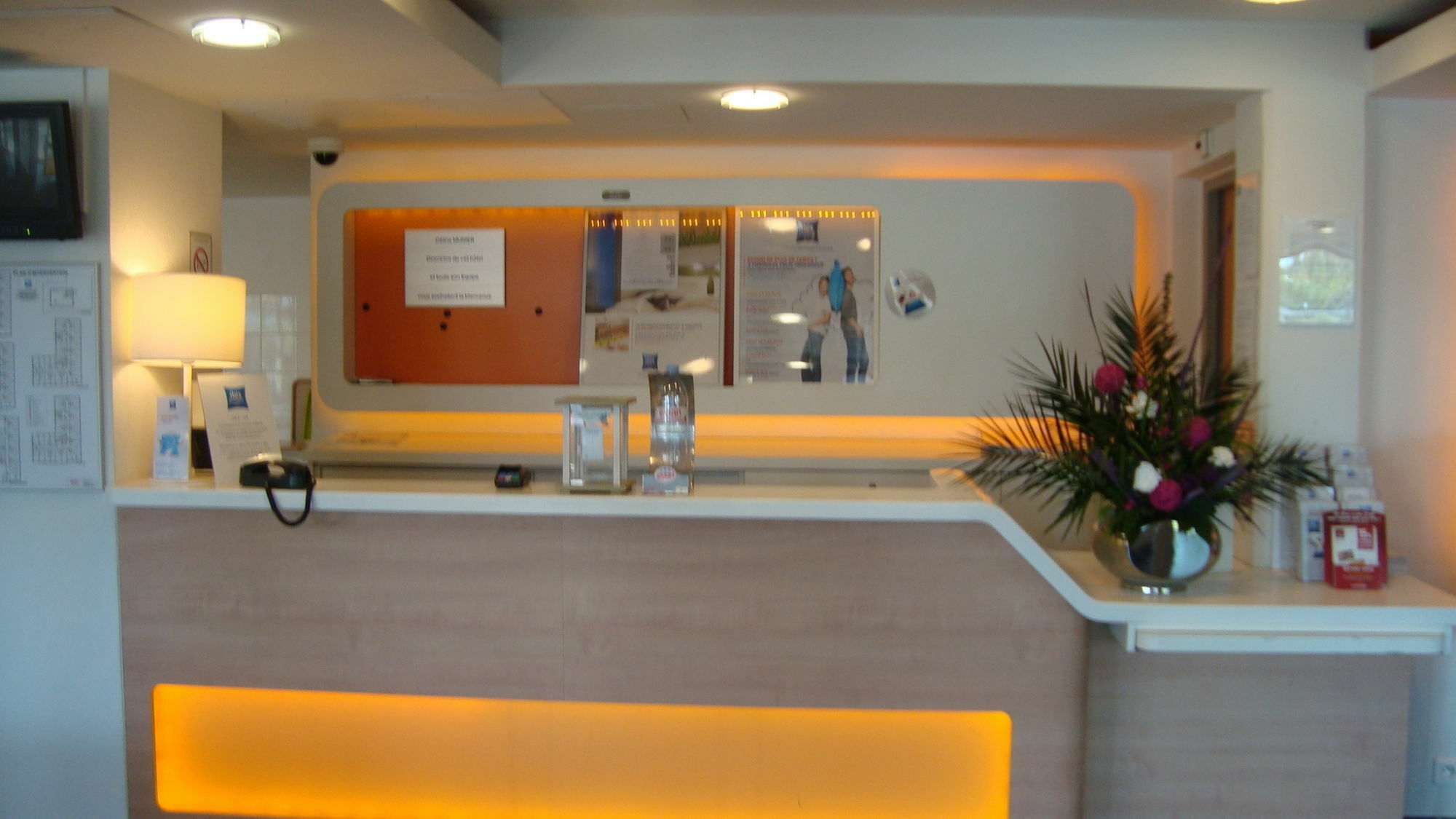 Ibis Budget Toulouse Aeroport Blagnac Esterno foto